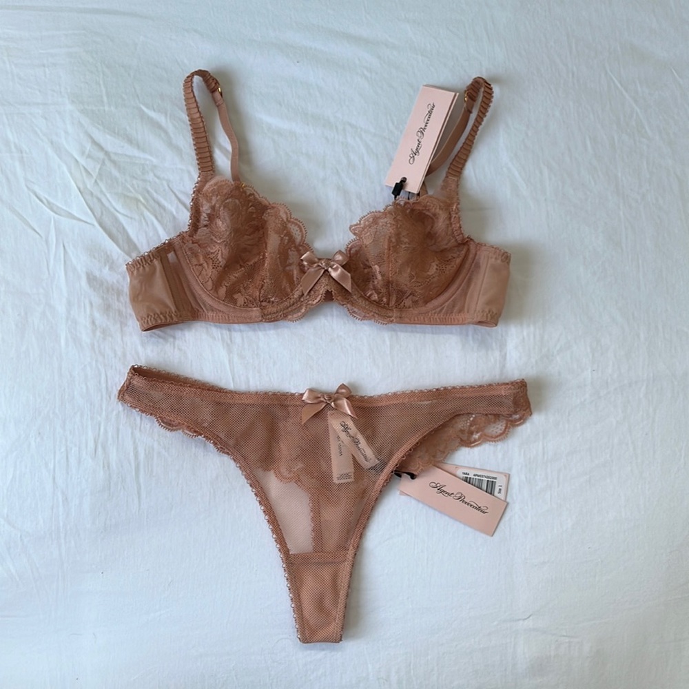 Agent Provocateur Yara Bra and Thong Pink 32A Size 1 NEW WITH TAG XS